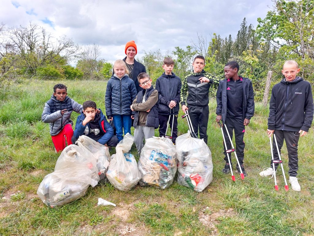 Opération ramassage de déchets en collaboration avec ID’EES 21